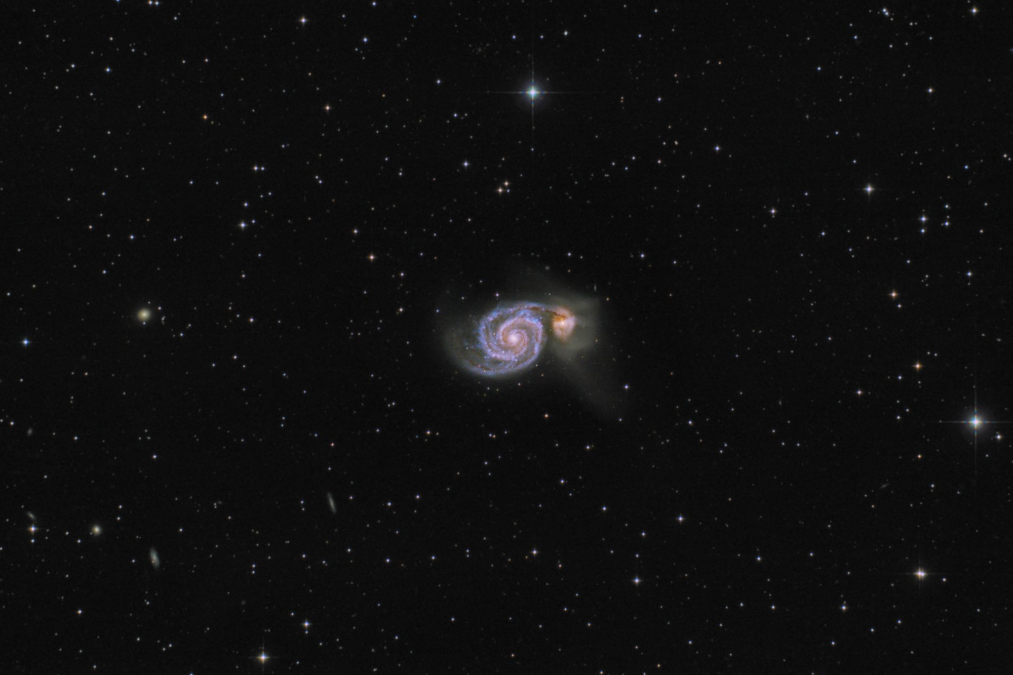 Vírová galaxie M51 (spirální) v souhvězdí Honicí psi. Foceno 7.5., 30.5. a 3.6. 2019.